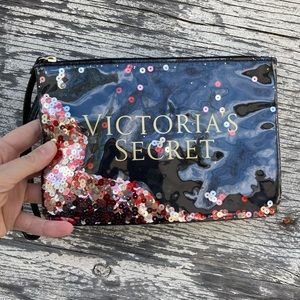 Victoria’s Secret. Cosmetic bag. Clutch. Black with sparkle